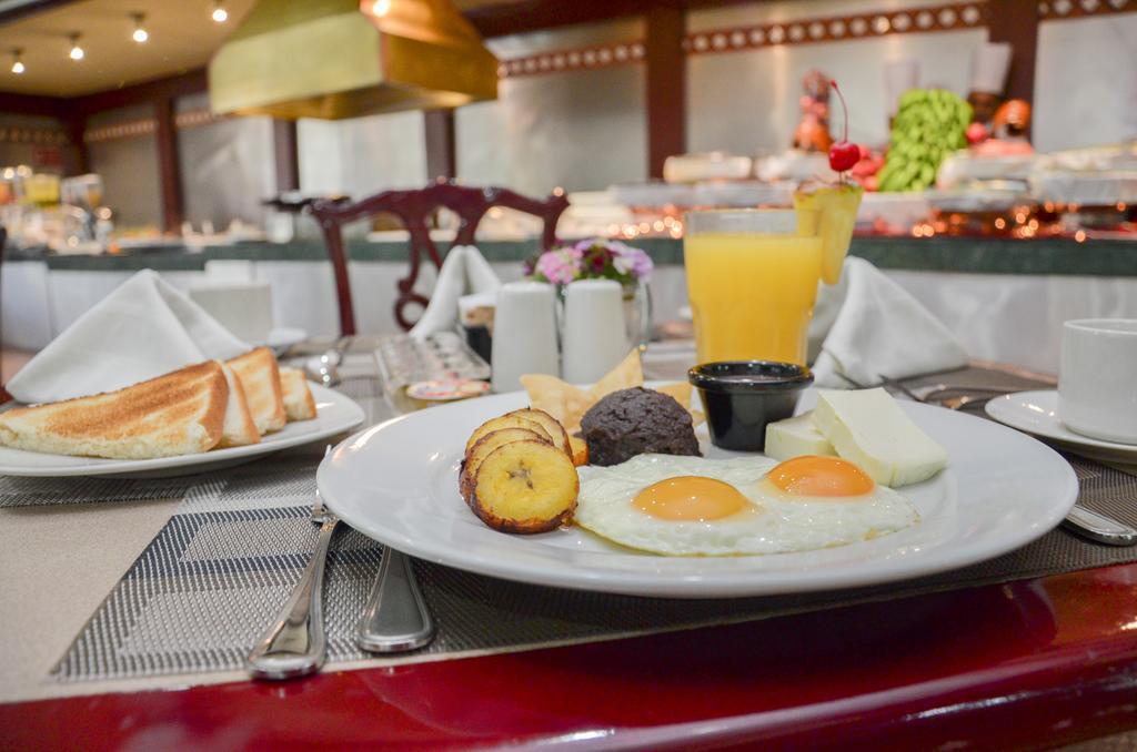 Hotel Las Americas Guatemala City Екстер'єр фото